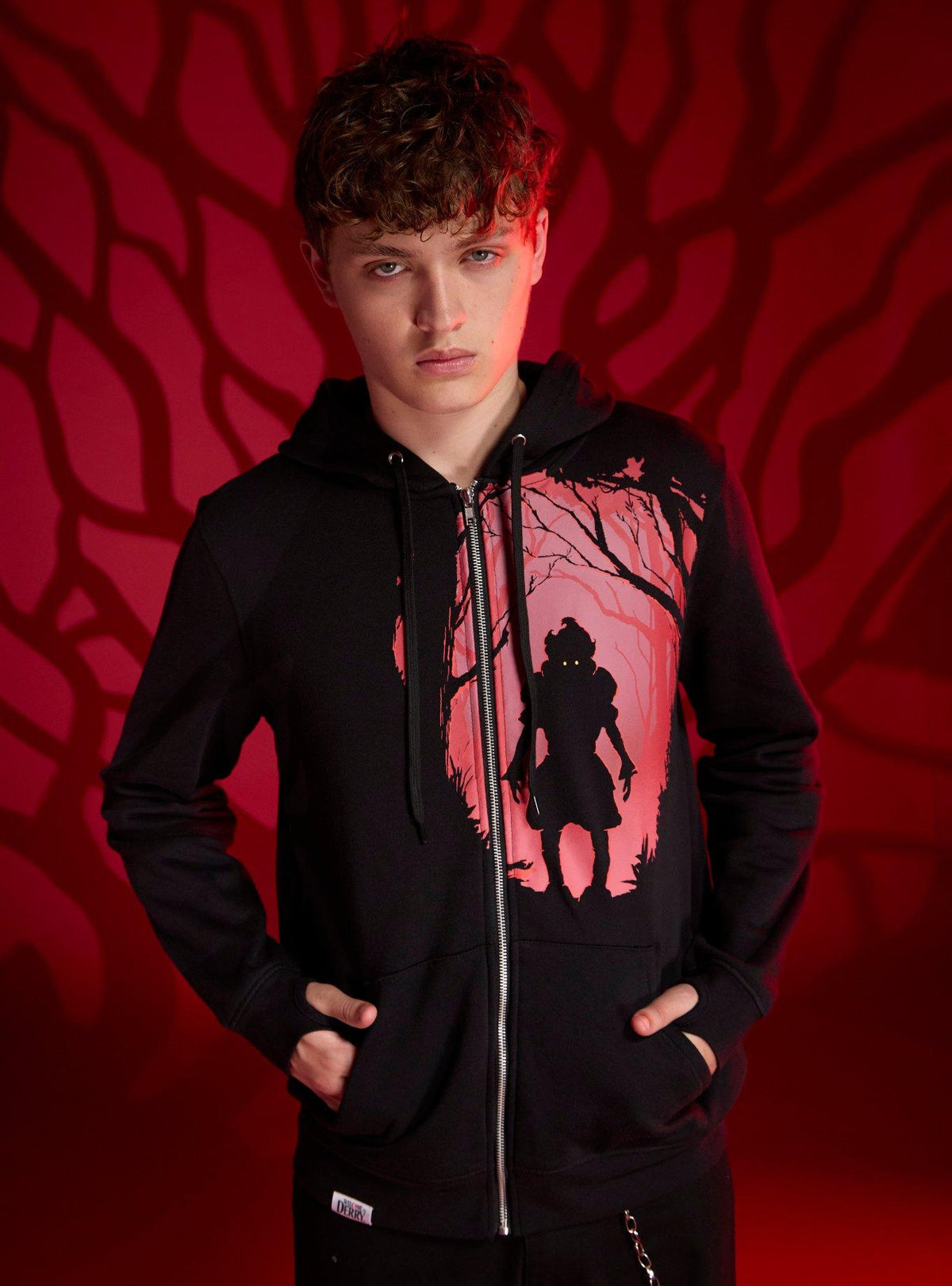 IT Pennywise Silhouette Eyes Hoodie