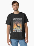 Great Dads Go Hunting With Daughters T-shirtgreat Dads Go Hunting With Daughters Hunting Dad T-Shirt