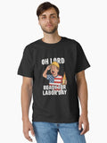 Funny Labor Day USA Design – Patriotic Worker With Beer & American Flag